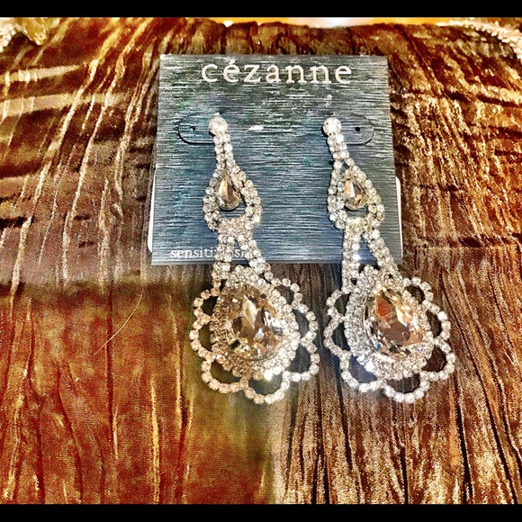 SOLD NEW: CEZANNE EARRINGS  Elegant - Picture 7 of 8